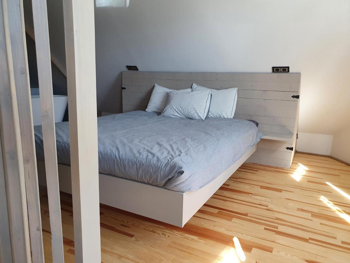 Kk Apartment Ventspils Esterno foto