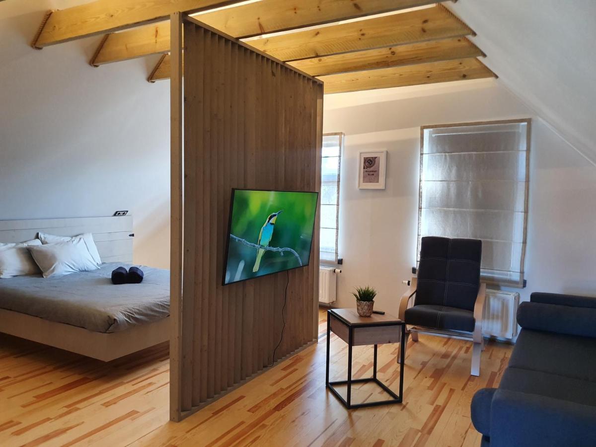 Kk Apartment Ventspils Esterno foto