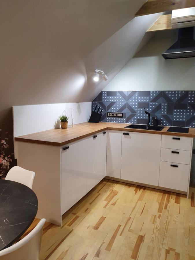 Kk Apartment Ventspils Esterno foto